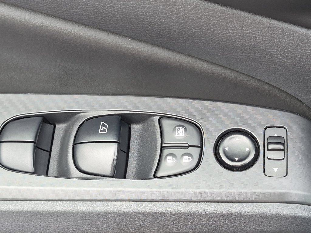 Used 2022 Nissan Altima 2.5 SV FWD image 15