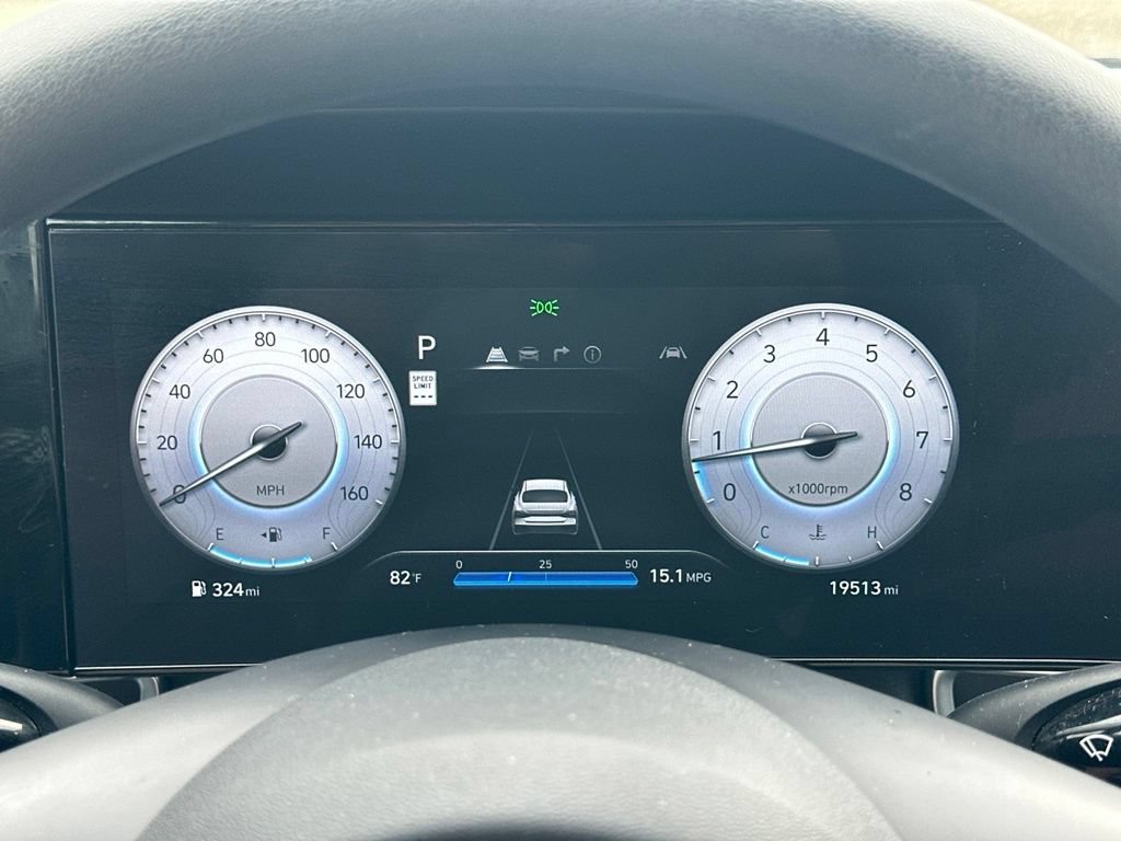 Used 2024 Hyundai Elantra SEL FWD image 27
