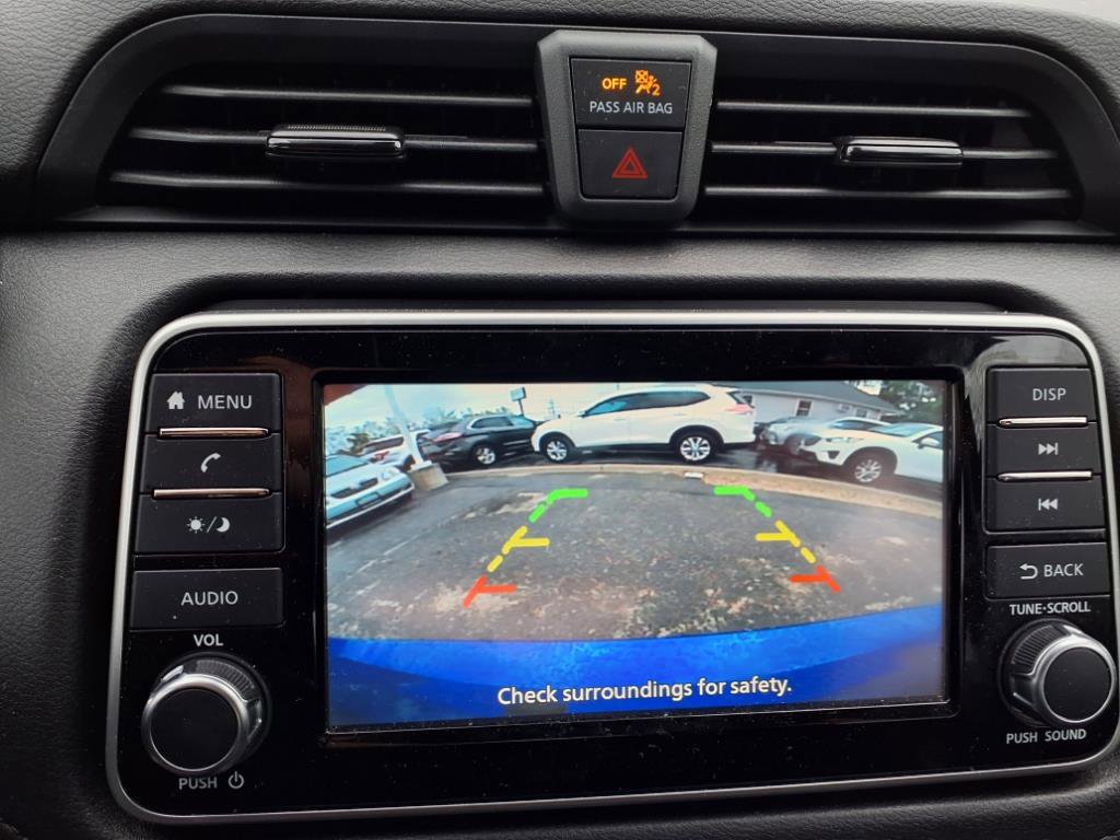 Used 2024 Nissan Versa S w/ Trunk Package image 22