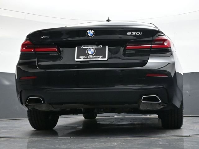 Used 2022 BMW 530i xDrive w/ Premium Package image 31