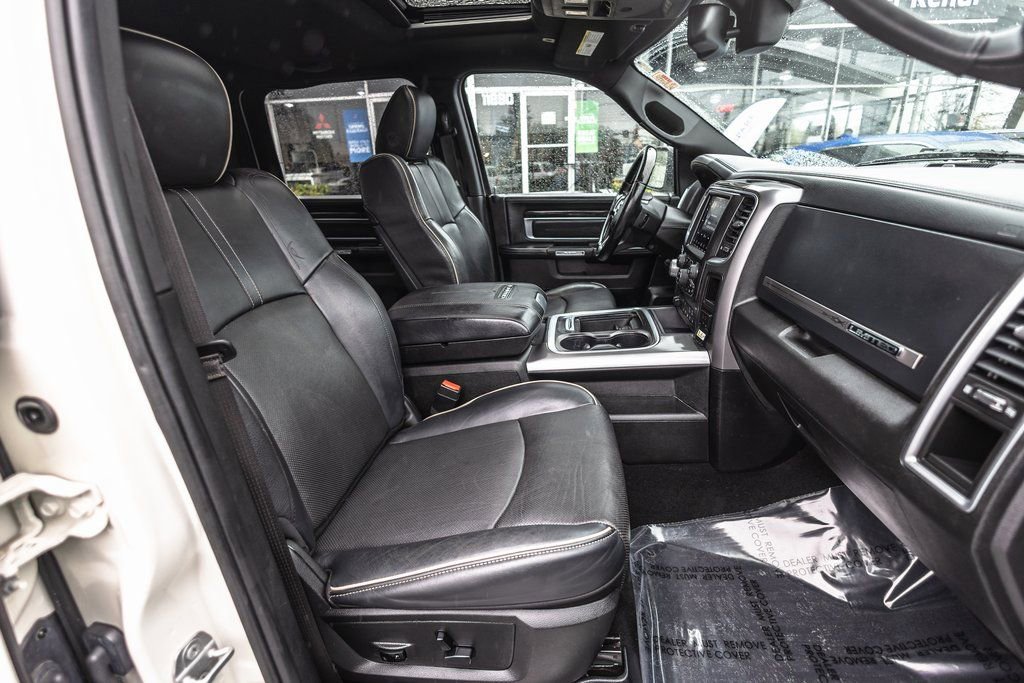 Used 2018 RAM 1500 Limited image 33