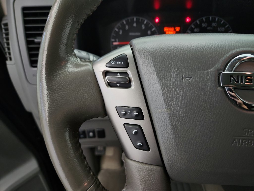 Used 2016 Nissan NV 3500 SL RWD image 18