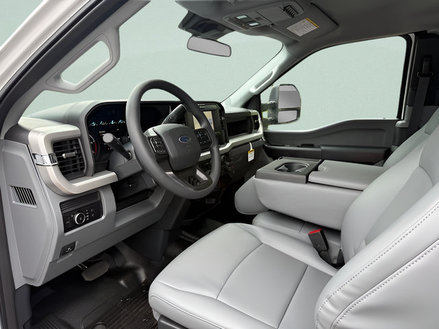 New 2026 Ford F350 XL w/ FX4 Off-Road Package AWD/4WD image 4