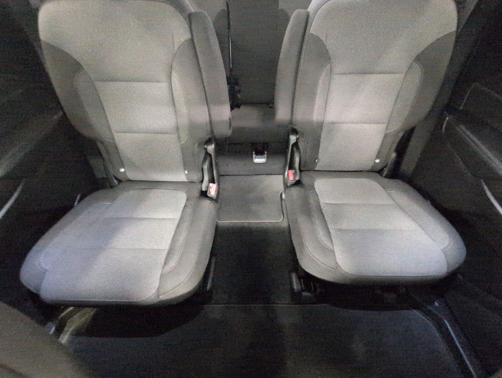 Used 2023 Chevrolet Traverse LT AWD/4WD image 24