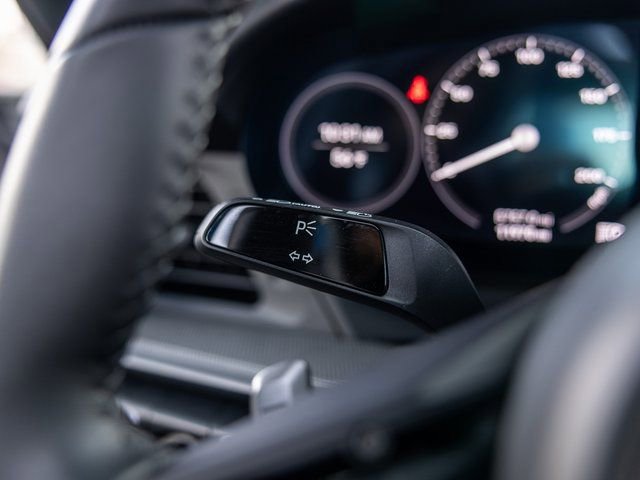 Certified 2022 Porsche 911 Targa 4S w/ Premium Package image 36