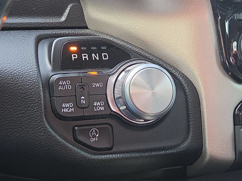 Used 2019 RAM 1500 Laramie AWD/4WD image 26