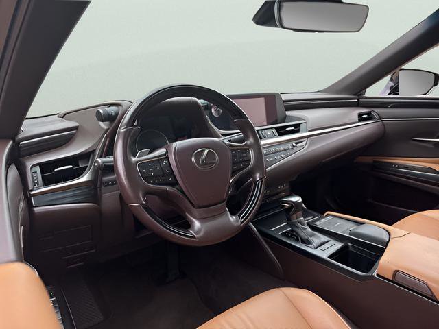 Used 2019 Lexus ES 350 w/ Premium Package FWD image 18