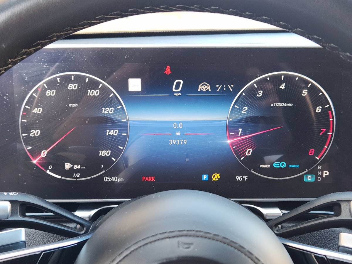 Used 2022 Mercedes-Benz S 580 4MATIC Sedan w/ AMG Line Package image 35