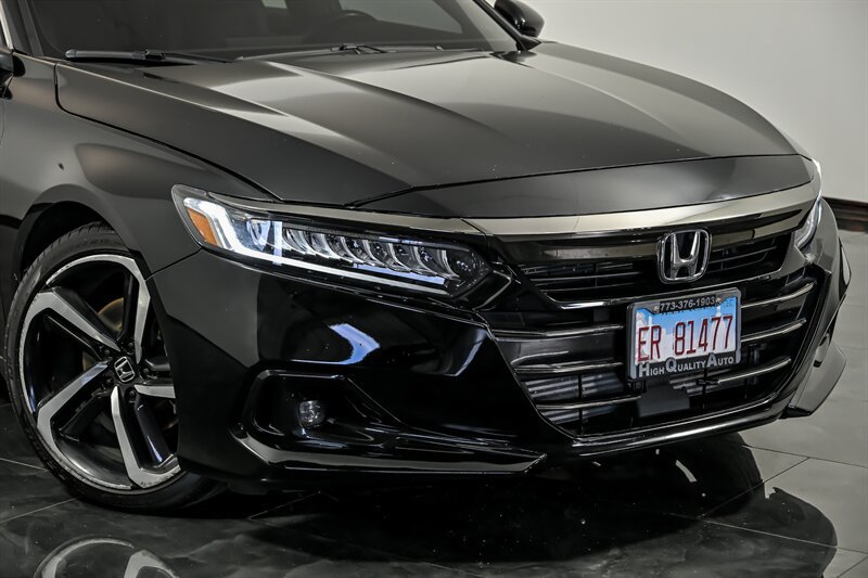 Used 2022 Honda Accord Sport image 2
