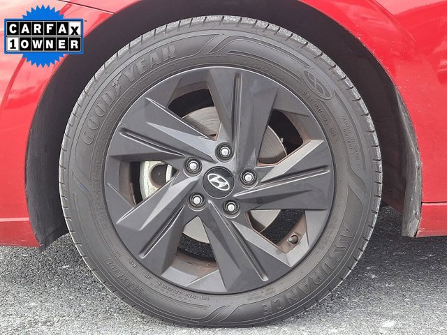 Used 2021 Hyundai Elantra SEL image 9