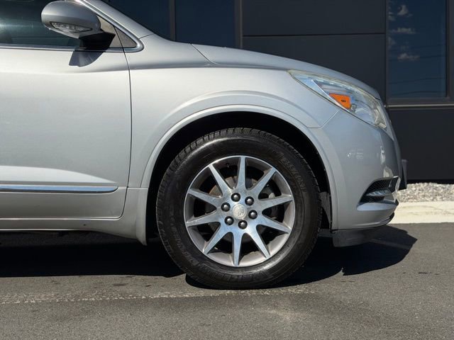 Used 2016 Buick Enclave Leather AWD/4WD image 12