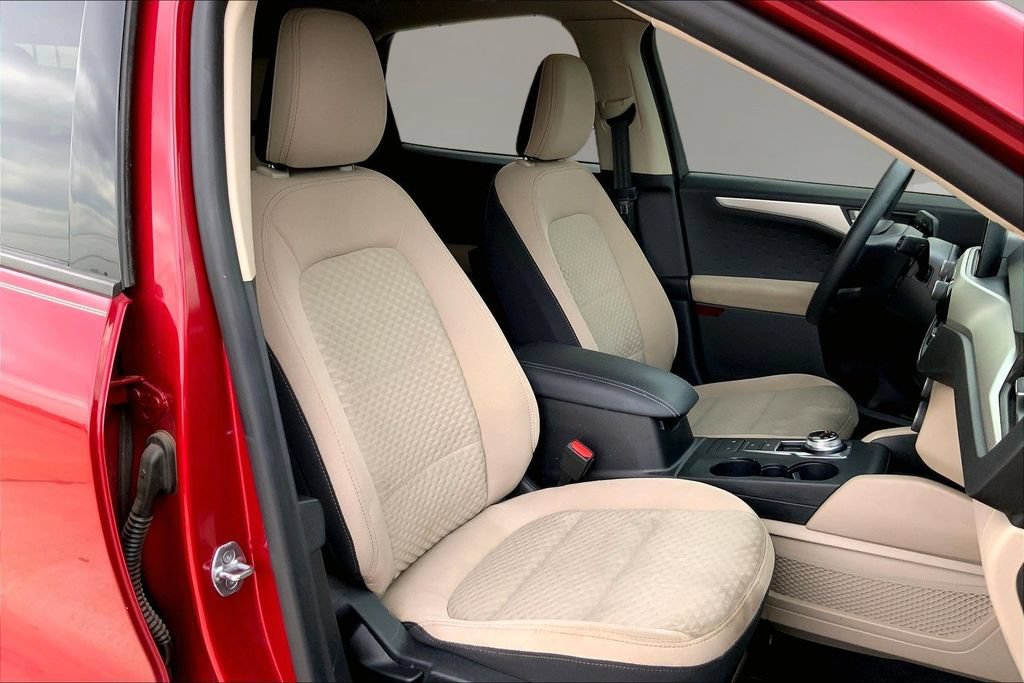 Used 2020 Ford Escape SE FWD image 7