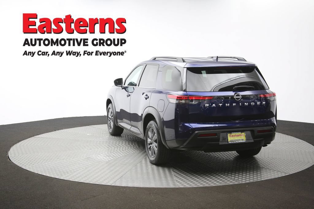 Used 2025 Nissan Pathfinder SV FWD image 65