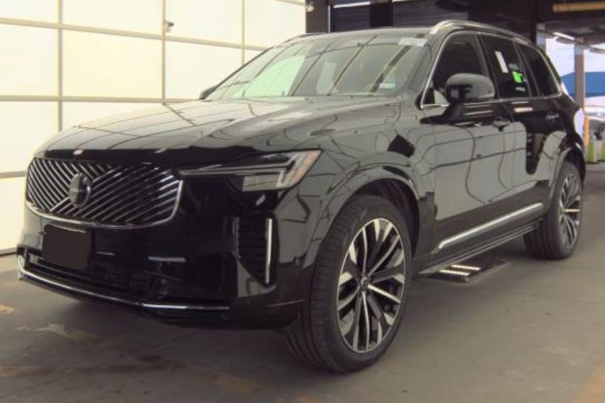 Used 2025 Volvo XC90 B6 Plus AWD/4WD image 1