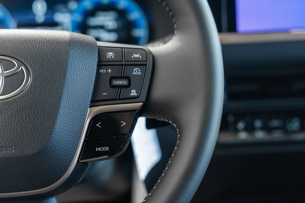 New 2026 Toyota Crown Signia AWD/4WD image 28