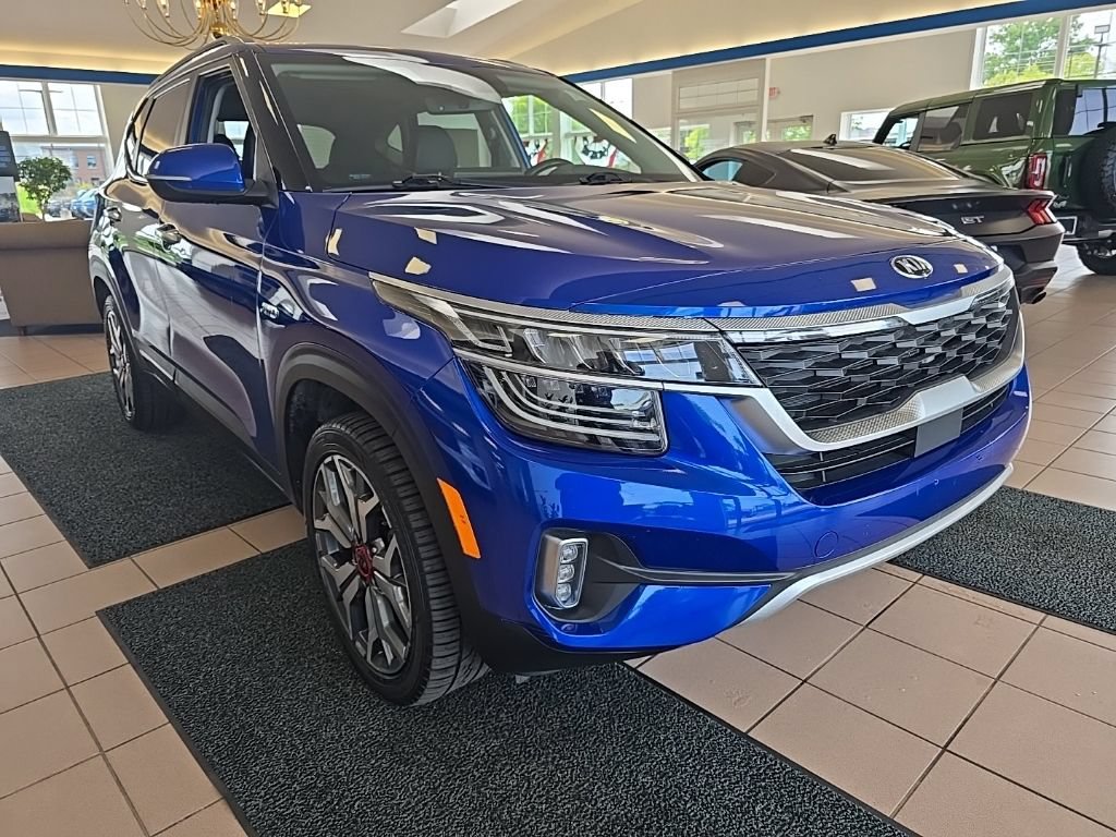 Used 2021 Kia Seltos SX w/ SX Sunroof Package AWD/4WD image 11