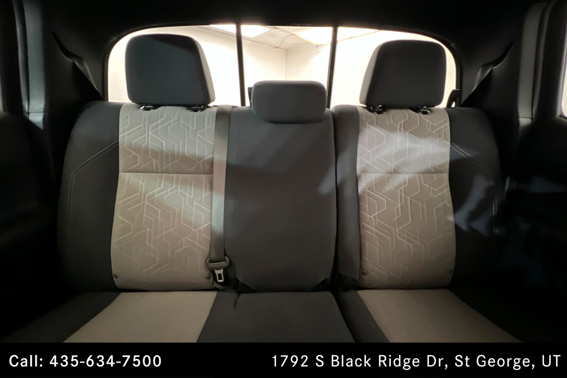 Used 2022 Toyota RAV4 XSE AWD/4WD image 23