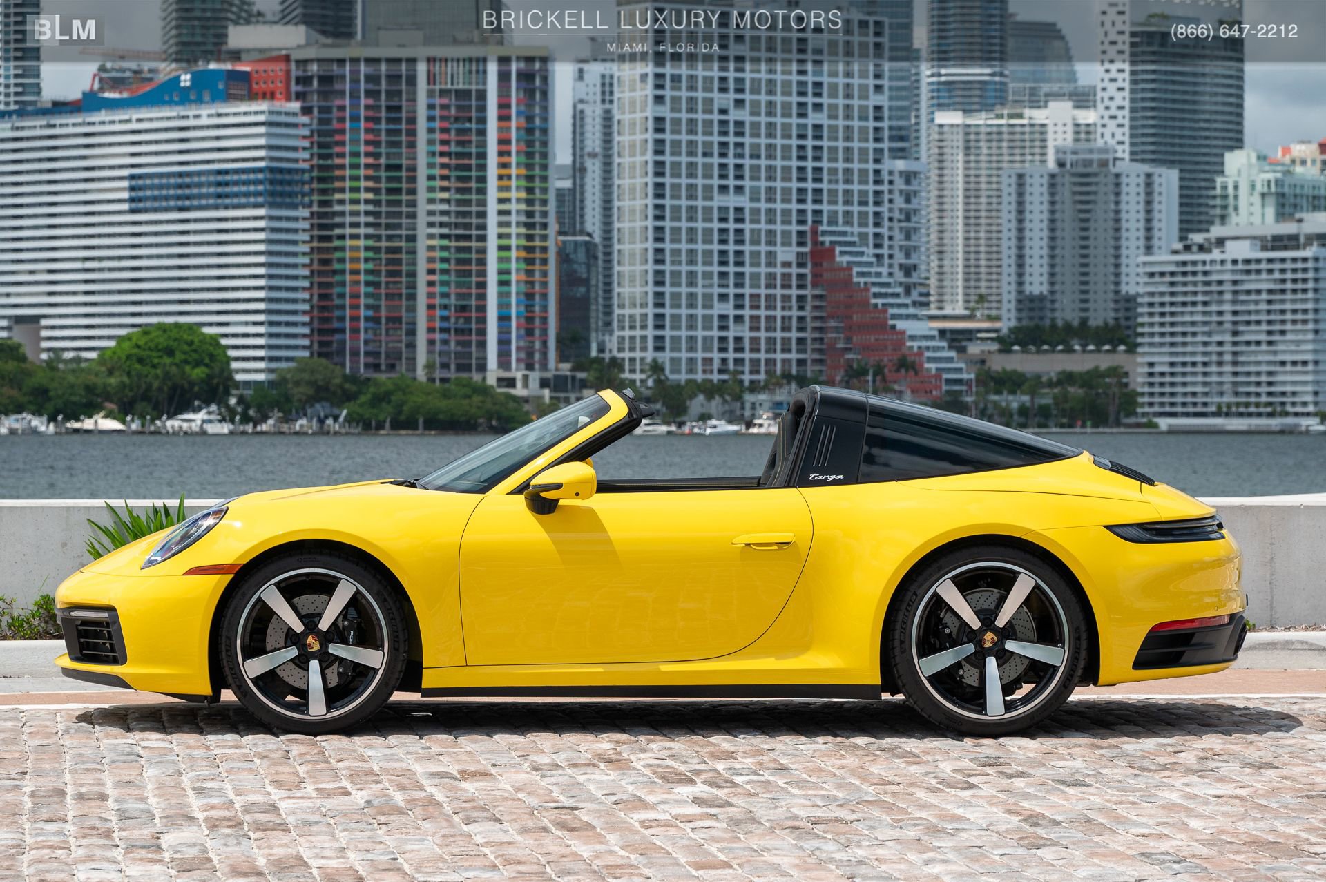 Used 2023 Porsche 911 Targa 4S w/ Premium Package image 8