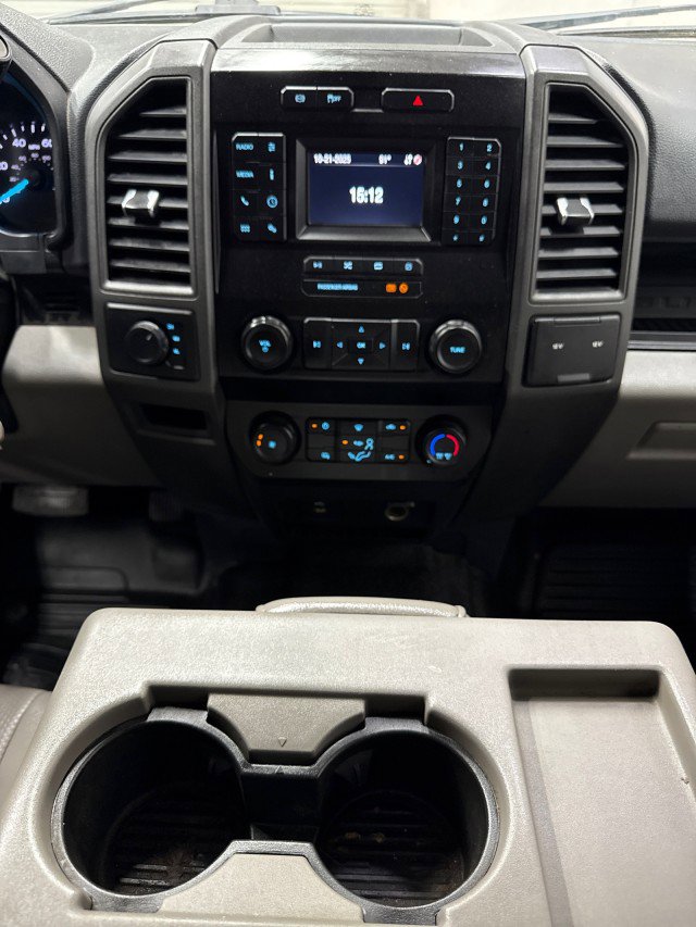 Used 2022 Ford F550 4x4 SuperCab Super Duty w/ Power Equipment Group image 17