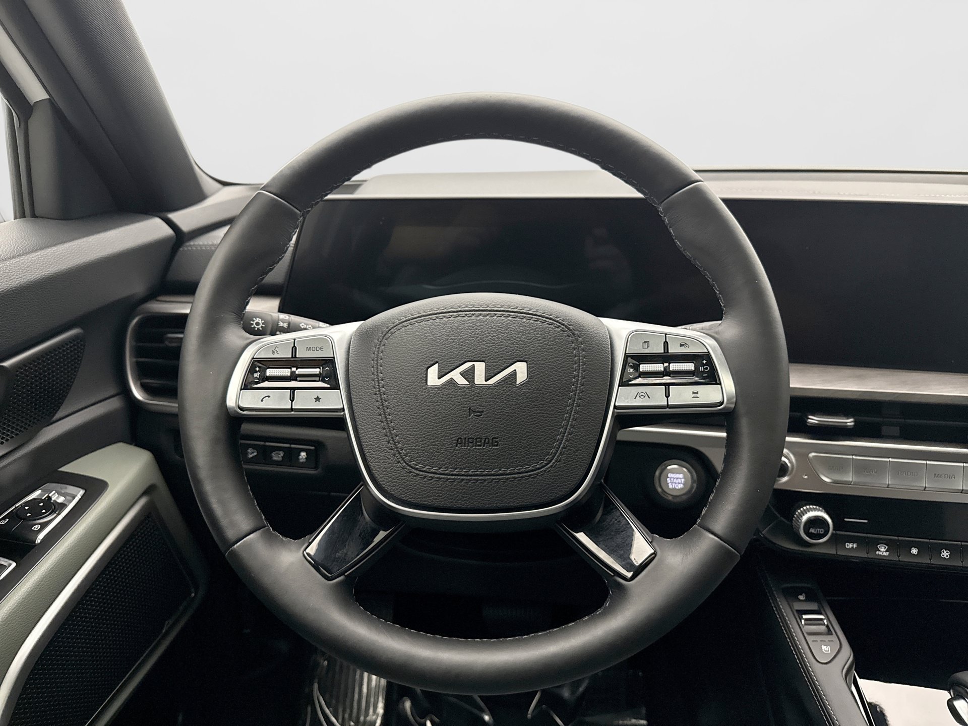 Used 2024 Kia Telluride EX X-Line AWD/4WD image 12