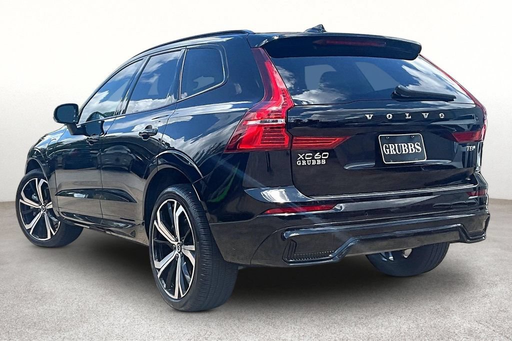 Used 2025 Volvo XC60 T8 Ultra w/ Protection Package Premier AWD/4WD image 16