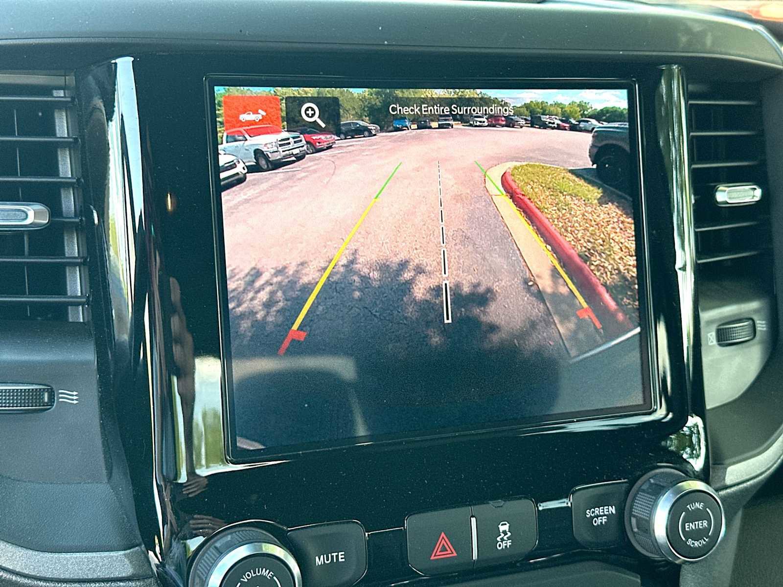 Used 2026 RAM 2500 Tradesman w/ Chrome Appearance Group image 20