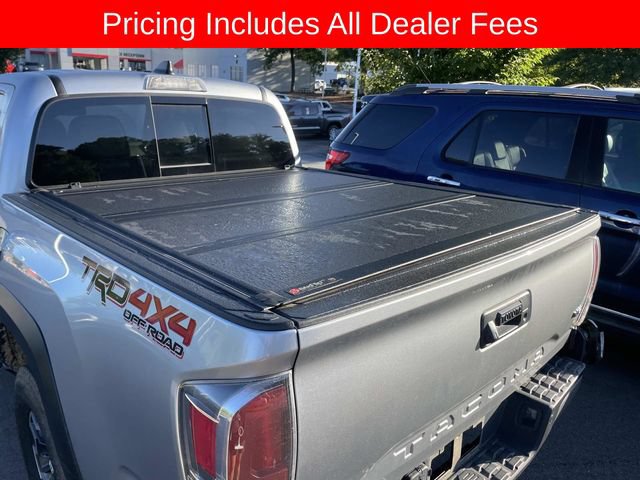 Used 2023 Toyota Tacoma TRD Off-Road w/ TRD Premium Off Road Package AWD/4WD image 6