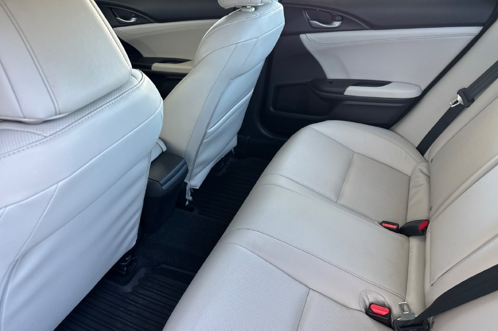 Used 2020 Honda Insight Touring image 15