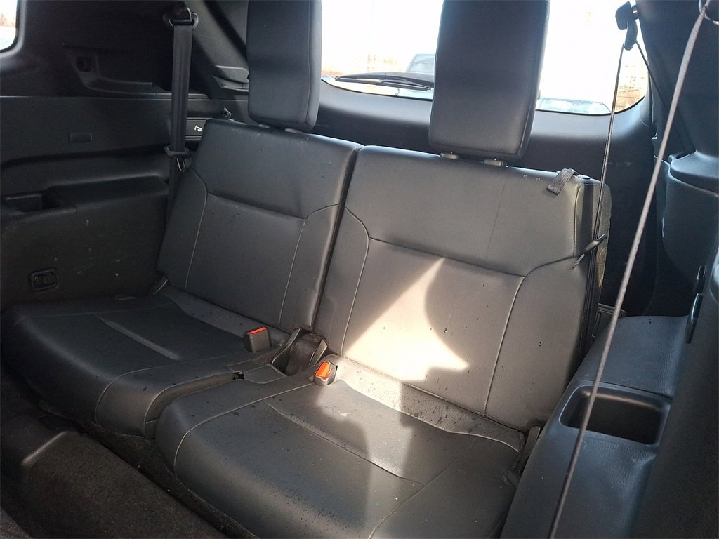 Used 2024 Mitsubishi Outlander SE image 13