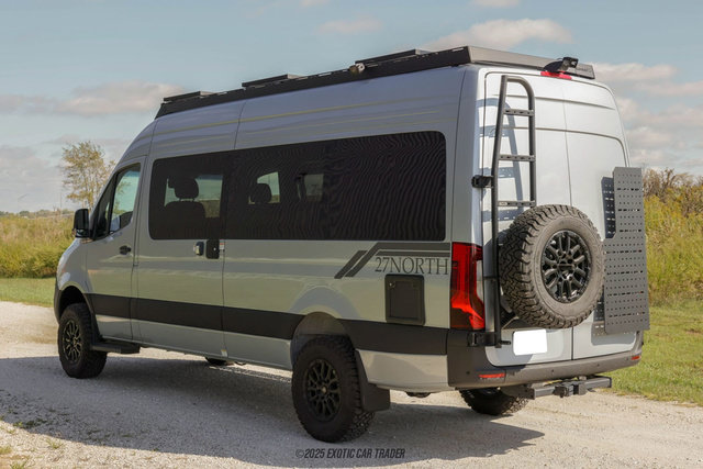 Used 2025 Mercedes-Benz Sprinter 2500 image 6