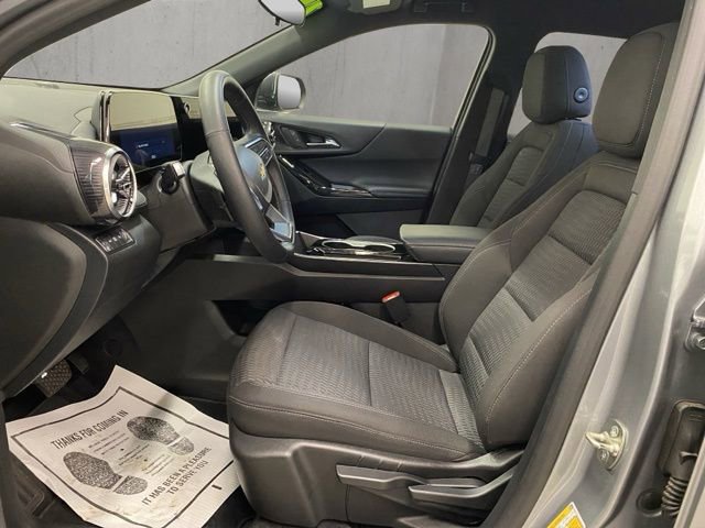 Used 2025 Chevrolet Equinox LT image 13