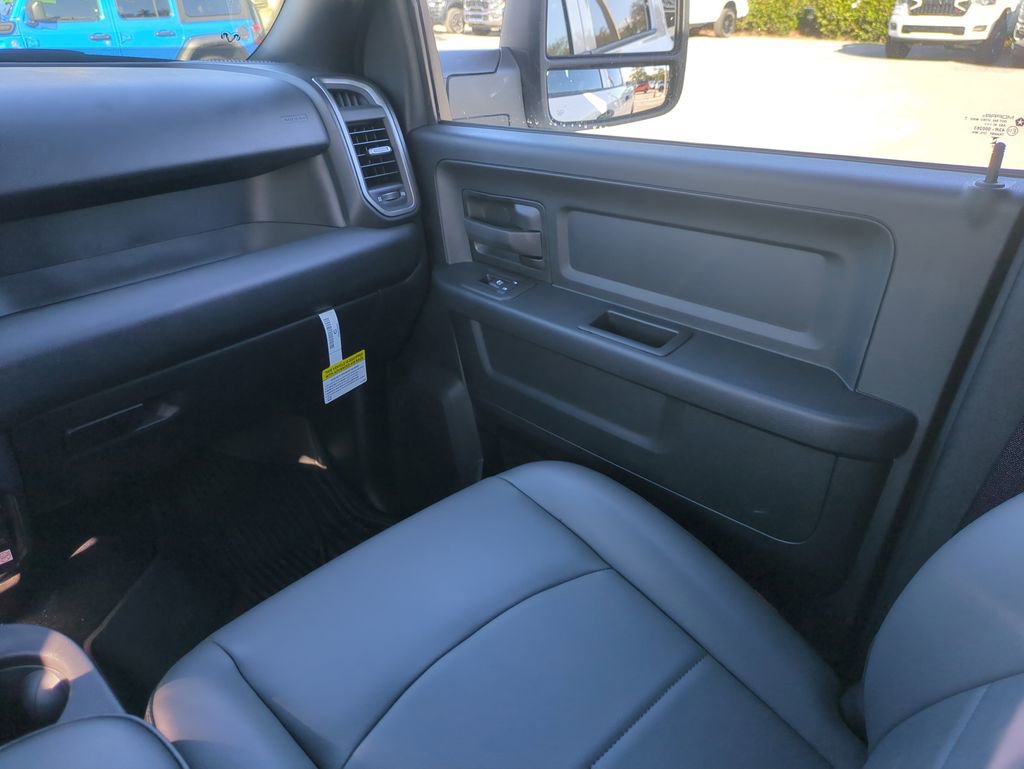New 2025 RAM 2500 Tradesman image 18