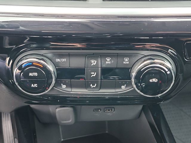 Certified 2025 Chevrolet Trax ACTIV image 15