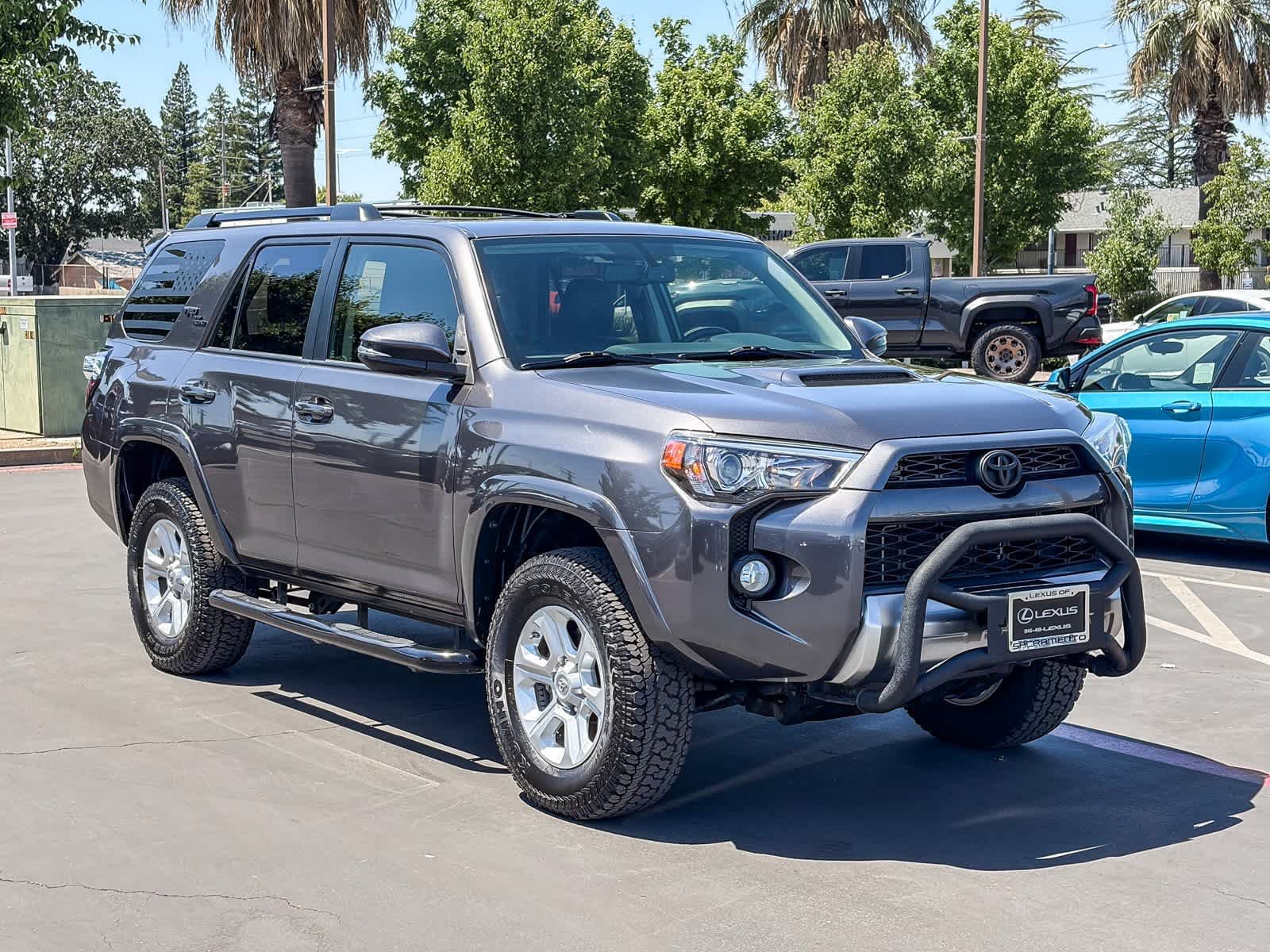 Used 2019 Toyota 4Runner TRD Off-Road Premium AWD/4WD image 5