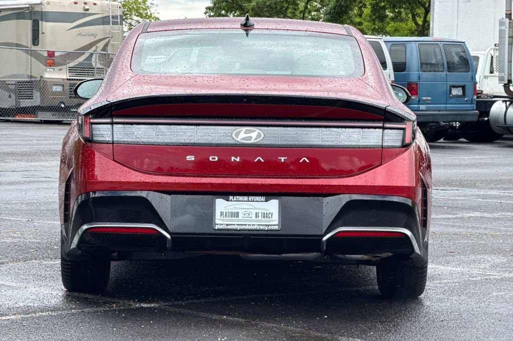 New 2026 Hyundai Sonata SEL FWD image 5
