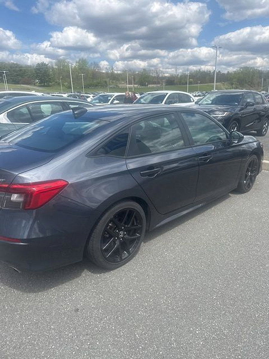Used 2023 Honda Civic Sport image 7