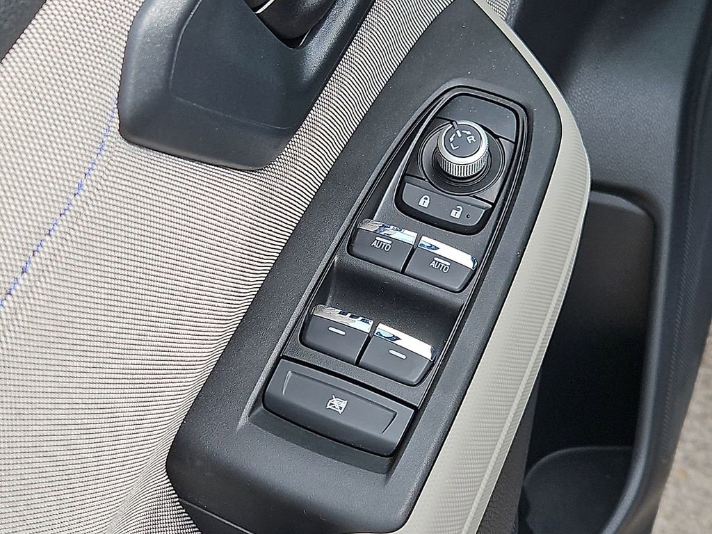 Used 2026 Subaru Forester Premium AWD/4WD image 13