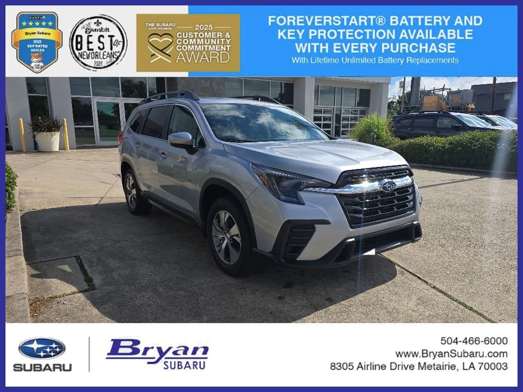 Used 2025 Subaru Ascent Premium AWD/4WD image 1