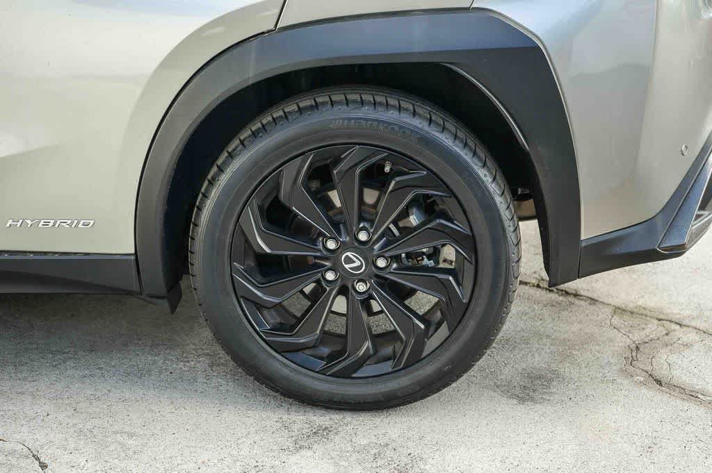 Used 2021 Lexus UX 250h F Sport w/ Accessory Package (Z1) AWD/4WD image 8