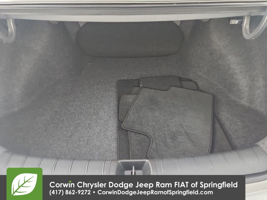 Used 2017 Honda Accord EX-L image 32