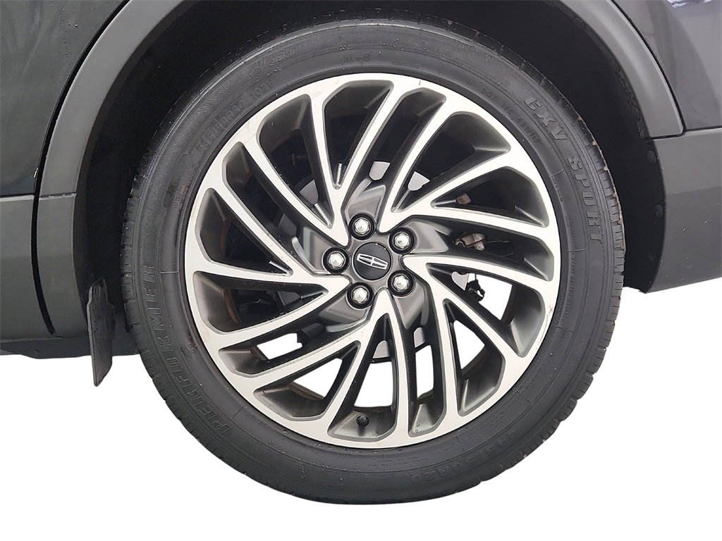 Used 2019 Lincoln Nautilus Reserve image 42