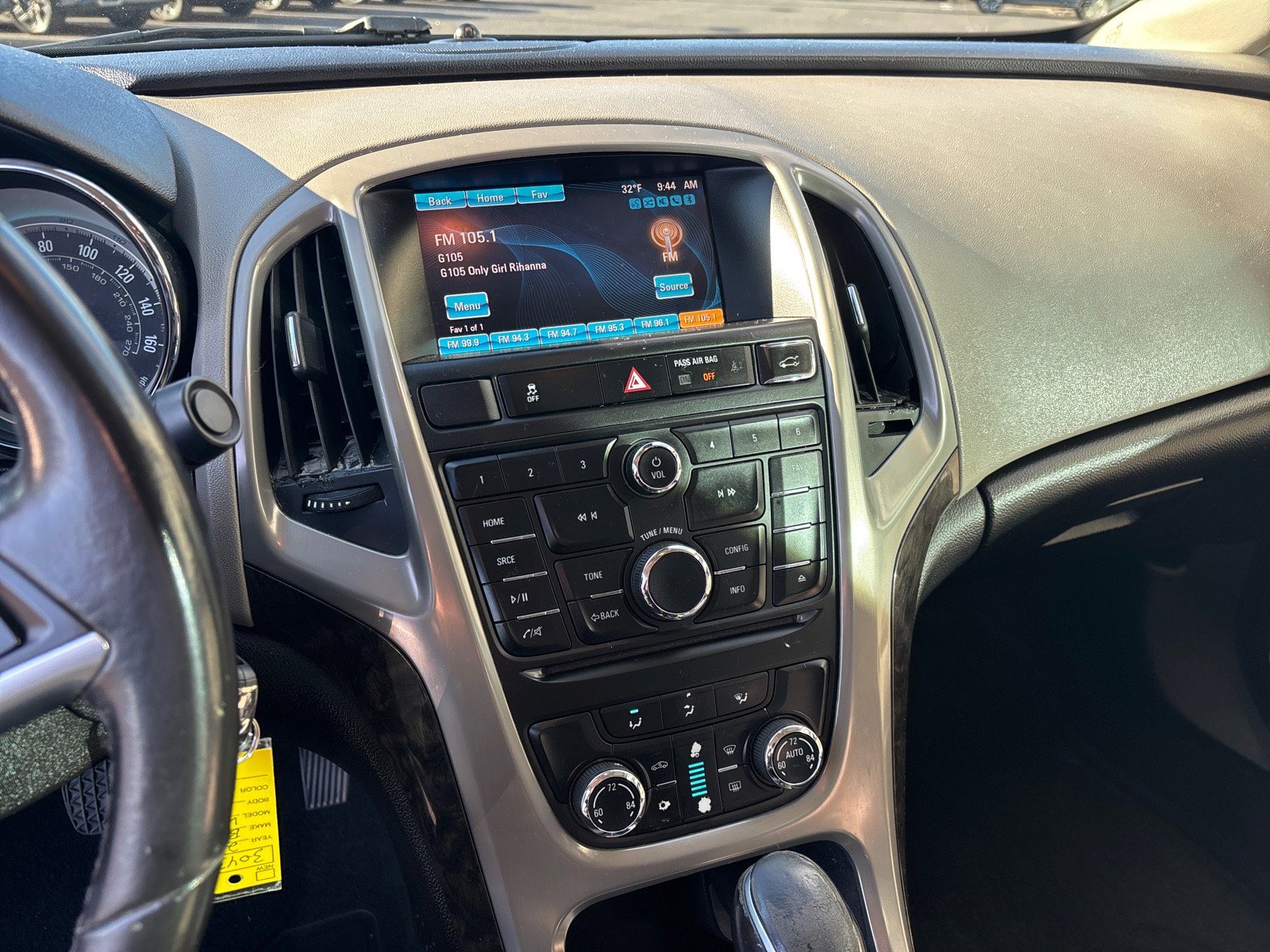 Used 2014 Buick Verano image 21