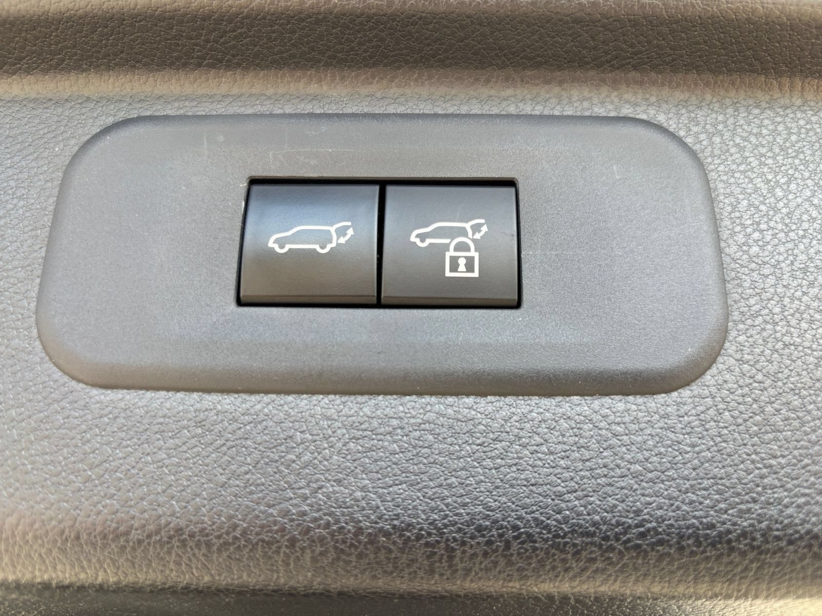 Used 2025 Toyota Grand Highlander FWD image 19