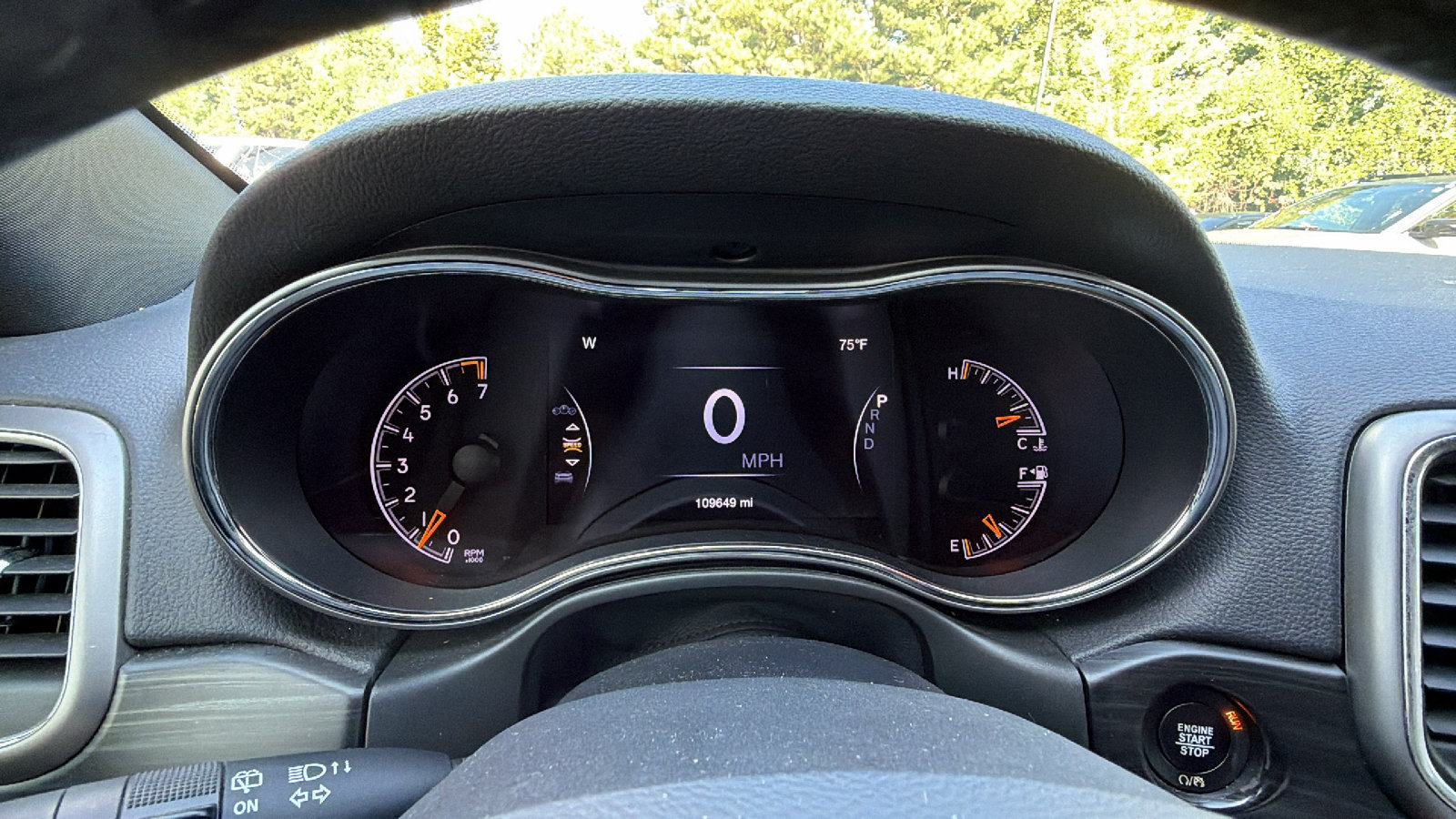 Used 2020 Jeep Grand Cherokee Laredo RWD image 29