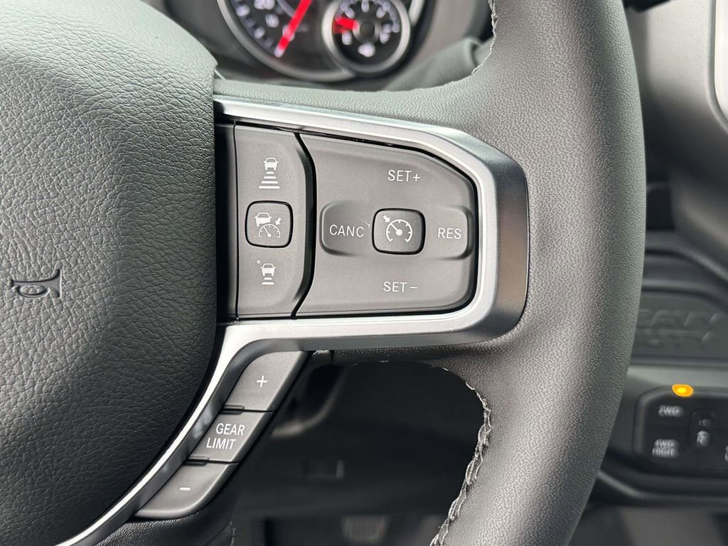 New 2026 RAM 2500 Big Horn AWD/4WD image 22
