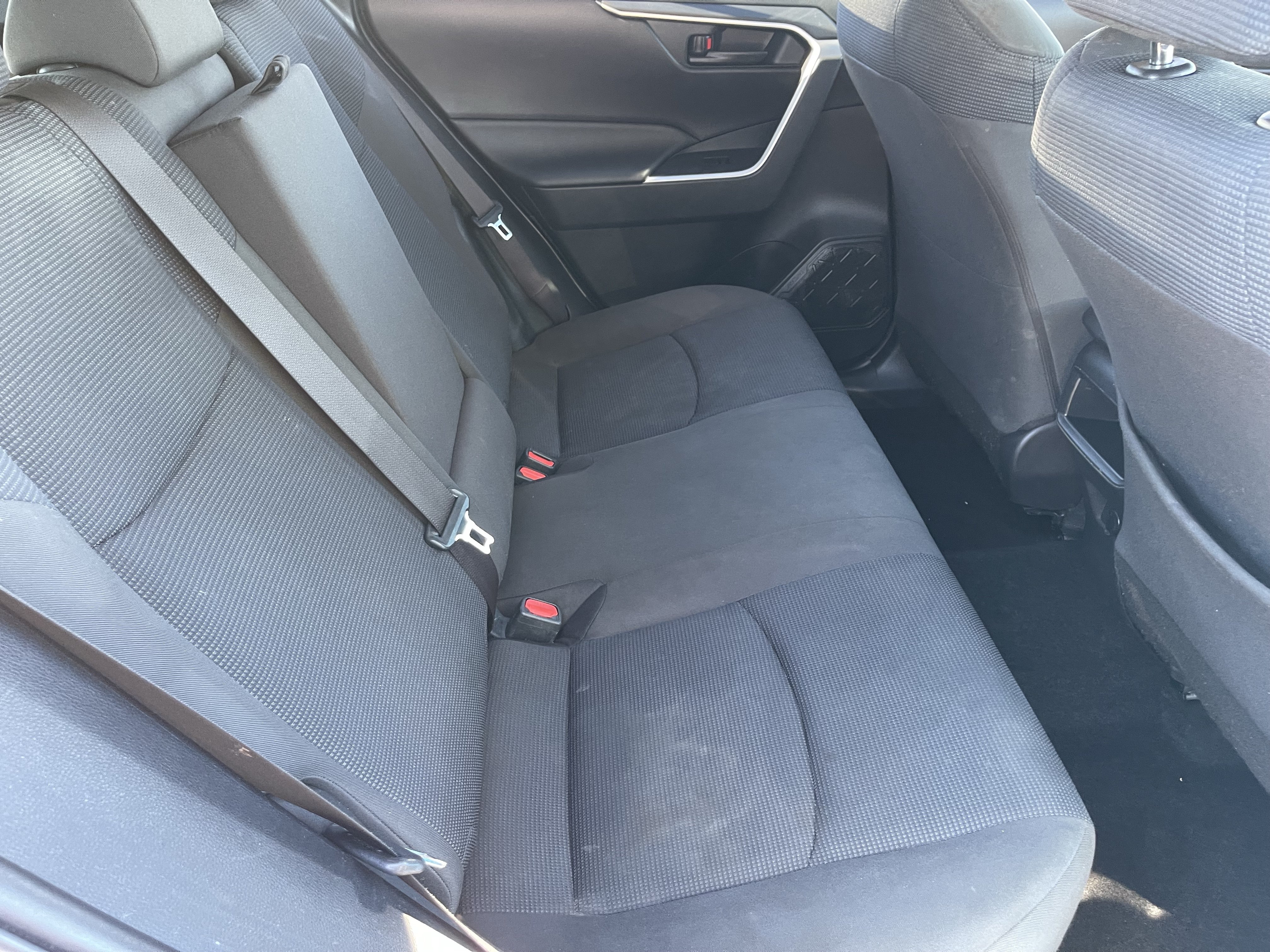 Used 2019 Toyota RAV4 LE w/ All Weather Liner Package FWD image 14