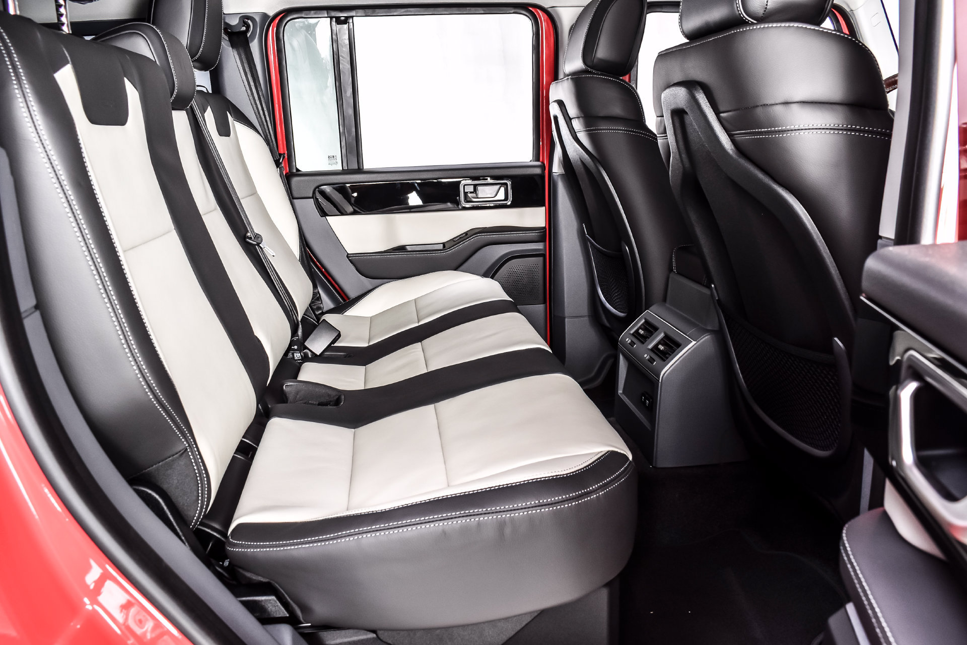 New 2026 INEOS Grenadier Station Wagon AWD/4WD image 18