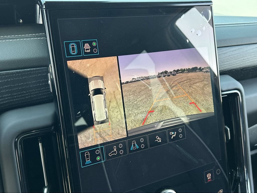 New 2026 GMC Yukon AT4 Ultimate AWD/4WD image 15