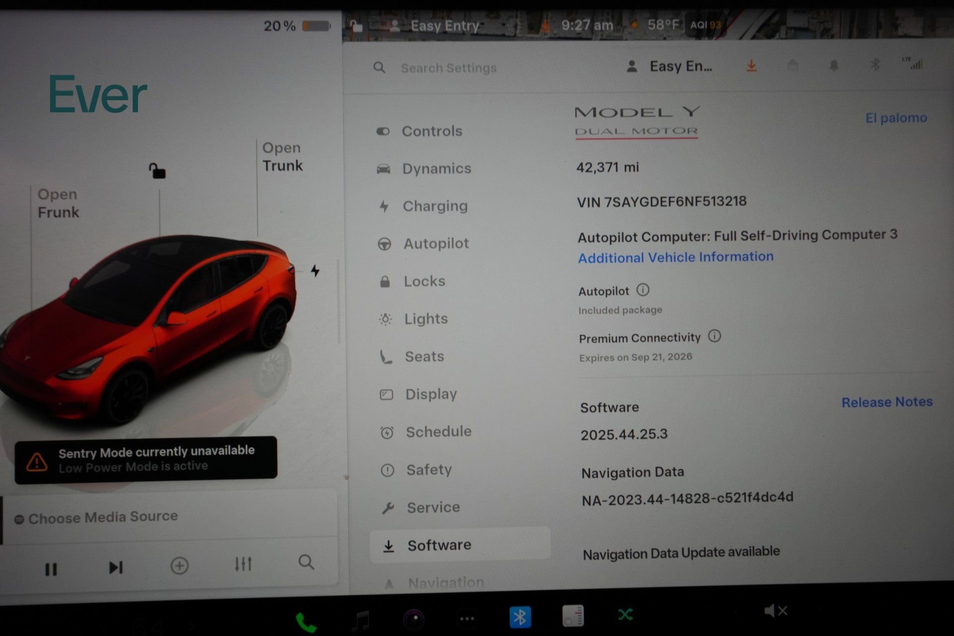 Used 2022 Tesla Model Y Performance image 25