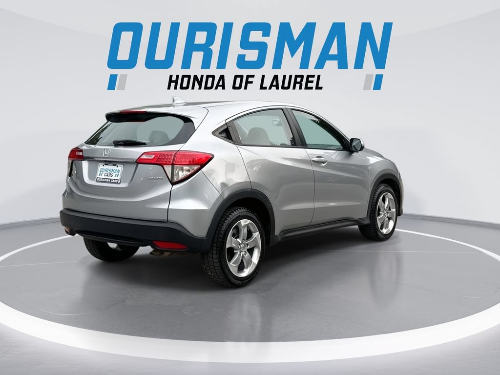 Used 2019 Honda HR-V LX image 8